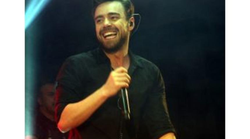 Uludağ&rsquo;da Serdar Orta&ccedil; Ve Murat Dalkılı&ccedil; R&uuml;zgarı