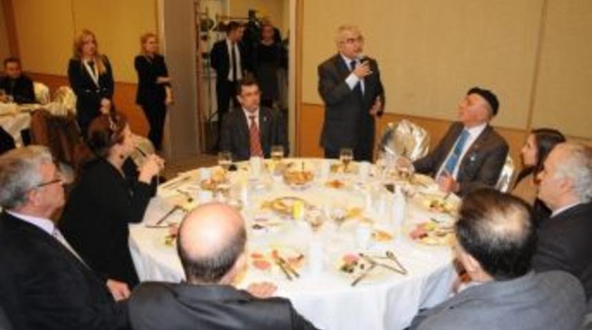 Başkan Baysan Hemşehri Dernekleriyle Buluştu