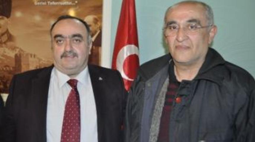 Akp&rsquo;den İstifa Eden İkinci Meclis &Uuml;yesi Mhp&rsquo;ye Katıldı