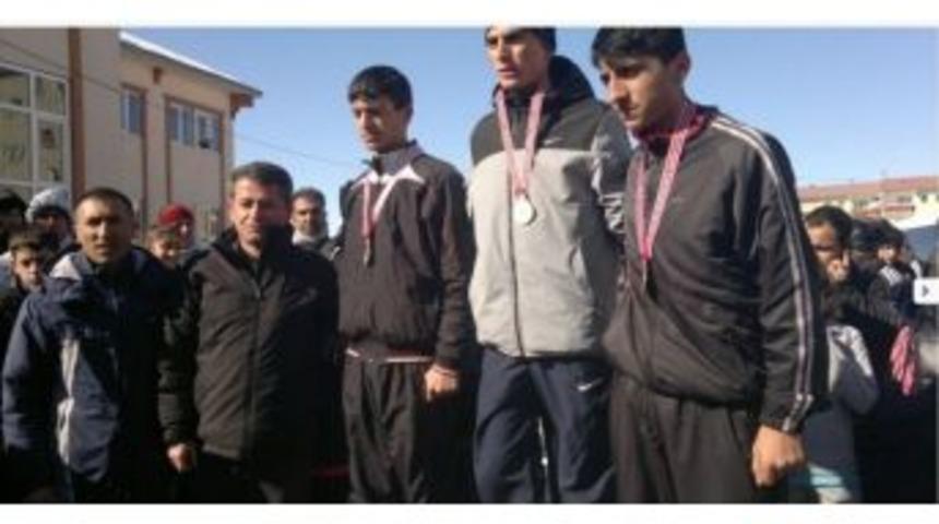 B&ouml;lgesel Kros Ligi 1. Kademeleri Sona Erdi