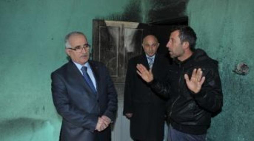 Vali Tuna&rsquo;dan Yangında Eşyaları Yanan Atmaca Ailesine Ziyaret