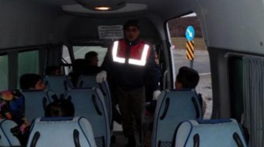 Beyşehir&rsquo;de Okul Servis Ara&ccedil;larına Sıkı Takip
