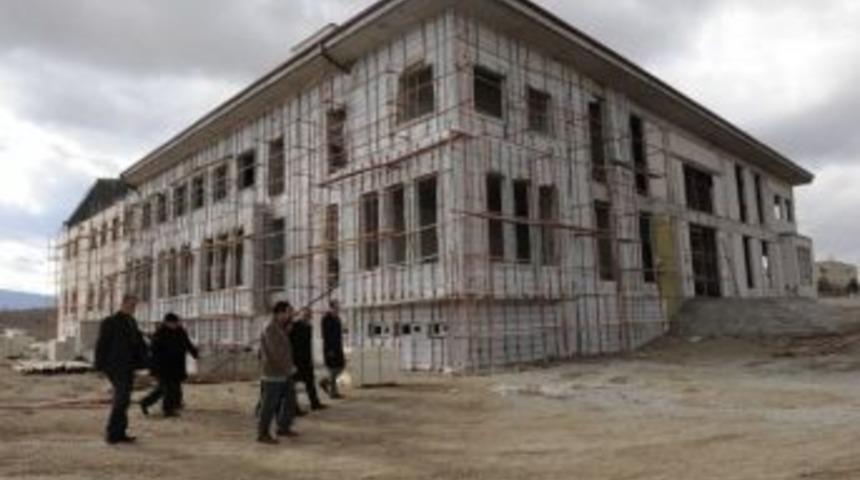 Acil &Ccedil;ağrı Merkezi 10 Ay Sonra Hizmete Giriyor