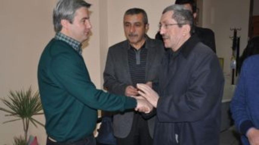 Yerel Se&ccedil;imlere Doğru