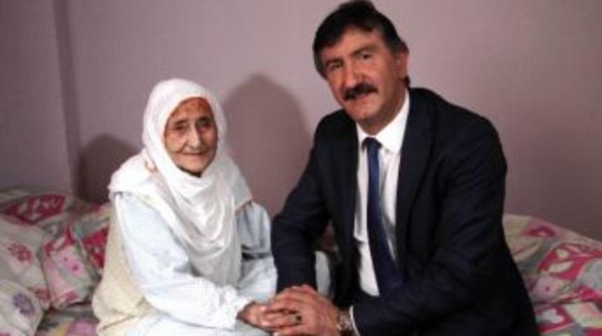 Başkandan Duygulandıran Vefa