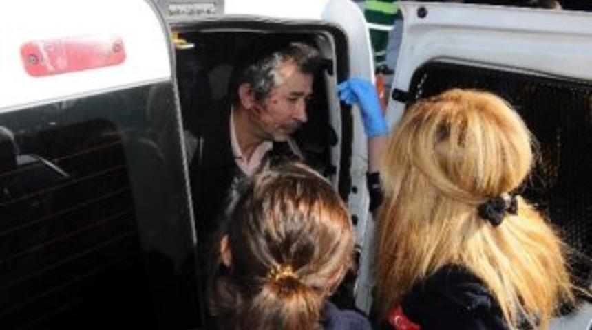 Mahkemeden &Ccedil;ıkan Taraflar Adliye Bah&ccedil;esini Birbirine Kattı