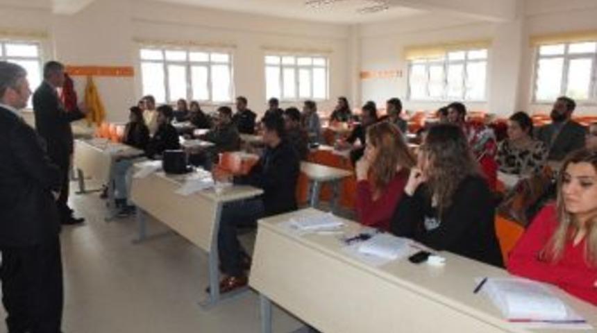 Yozgat&rsquo;ta Gen&ccedil;ler İ&ccedil;in Uygulamalı Girişimcilik Eğitimi Kursu D&uuml;zenlendi