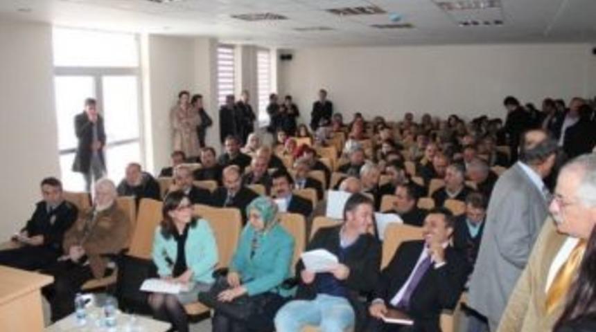 Kadınlar İ&ccedil;in Mesleki Eğitim Projesi 12 İl&ccedil;ede Anlatıldı