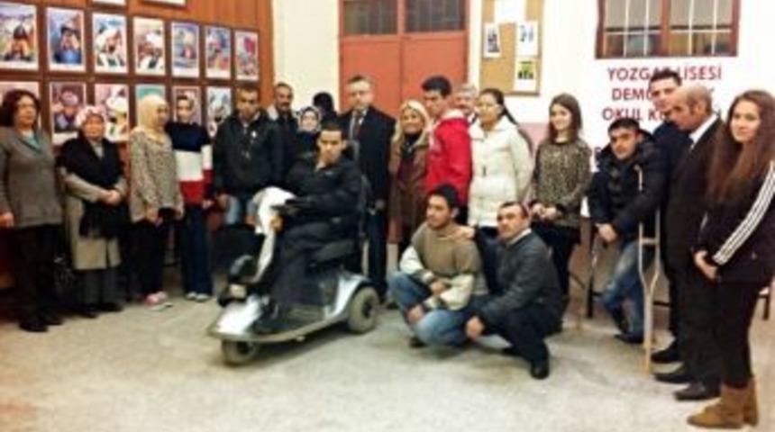 Ak Parti Yozgat Belediye Başkan Adayı Kazım Arslan Engelliler Derneğini Ziyaret Etti