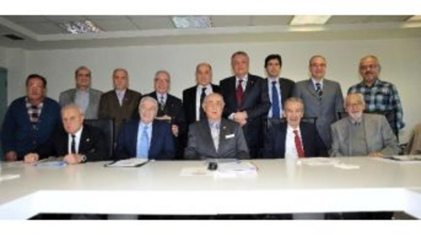 Arıpınar: &ldquo;her &Uuml;niversiteye Fair-play İ&ccedil;in &Ccedil;ıkarılmış Kitabı Dağıtacağız&rdquo;