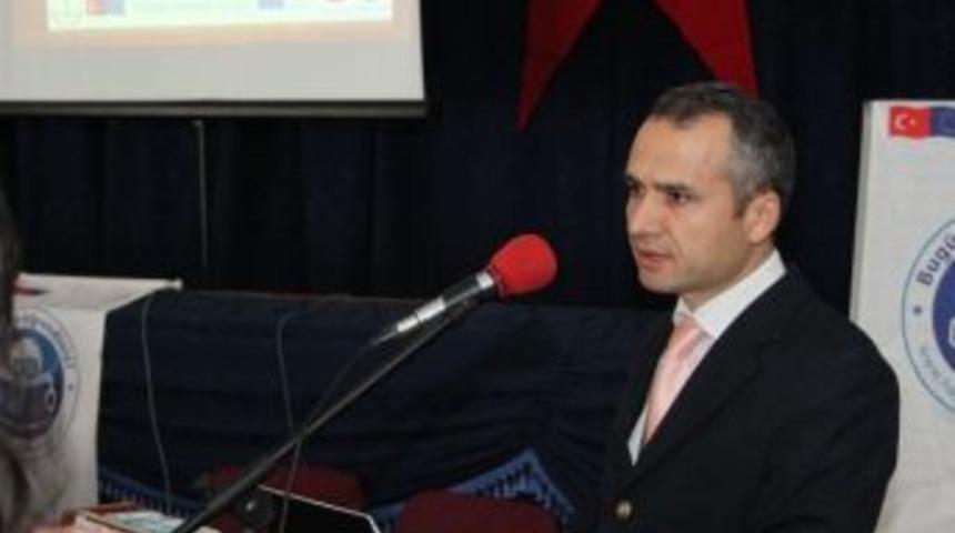 Eğitimcilere Aile İ&ccedil;i İletişim Semineri