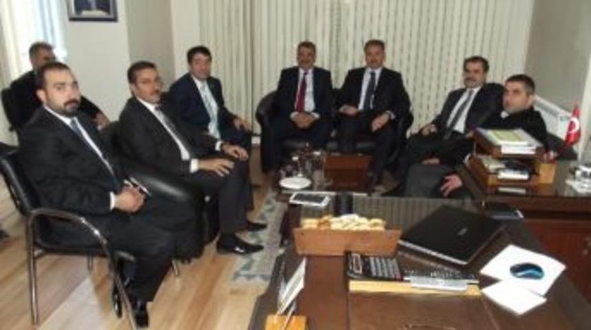 Ak Parti Heyeti, Se&ccedil;im Ziyaretlerini S&uuml;rd&uuml;r&uuml;yor