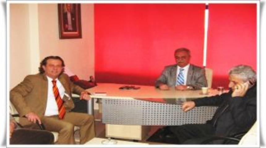 Şekeroğlu, FHGC'ni Ziyaret Etti