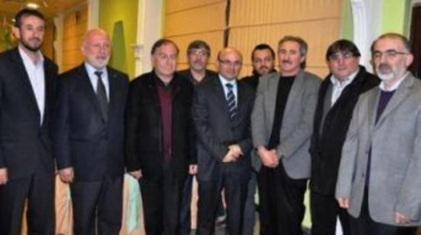 Altınova da birlik ve beraberlik yemeği