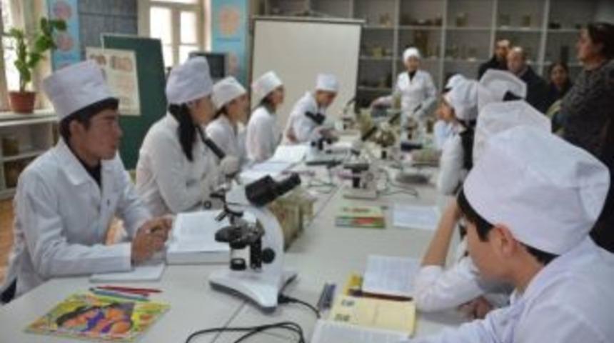 Kazakistan'da 'mesleki Ve Teknik Eğitimde Eğiticilerin Eğitimi'ne Devam Ediliyor