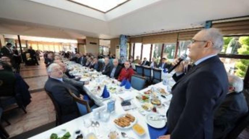 Başkan Yılmaz: &ldquo;başarı Ve Mutluluk İ&ccedil;in Herkesi Kucaklamalıyız&rdquo;