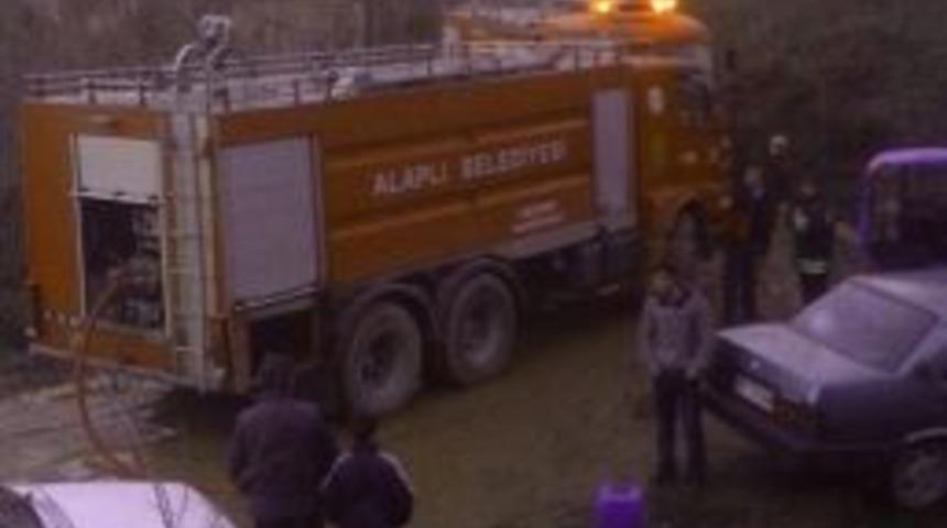 Bağ Evinde &Ccedil;ıkan Yangın Korkuttu