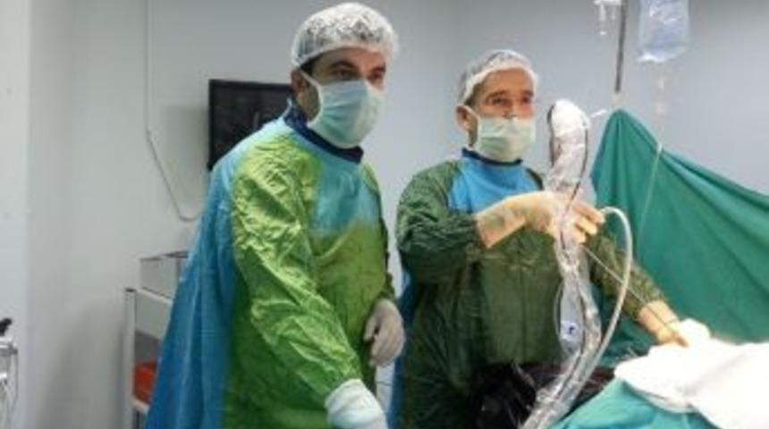 &Ccedil;om&uuml; Tıp Fak&uuml;ltesinde Bir İlk