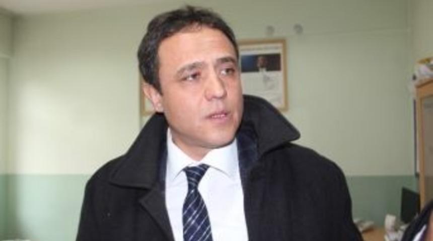 Karab&uuml;k Halk Sağlığı M&uuml;d&uuml;r&uuml; Sezgin Tiryaki: