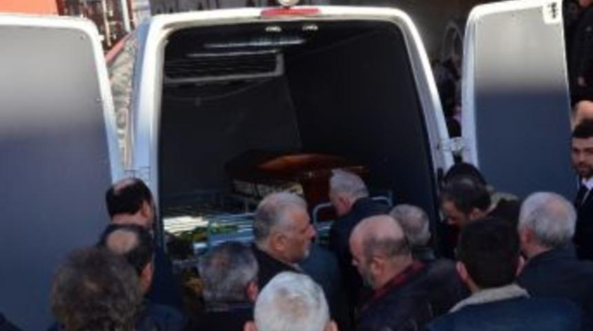 Doğum G&uuml;n&uuml;nde Gelen &Ouml;l&uuml;m