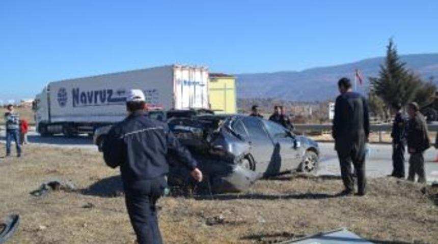 Tosya&rsquo;da Trafik Kazasında 2 Kişi Yaralandı
