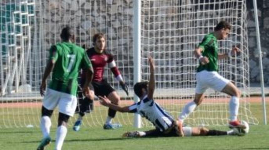 Akhisarlı Gen&ccedil;ler, Lider Altay&rsquo;ı 4-0 Mağlup Etti