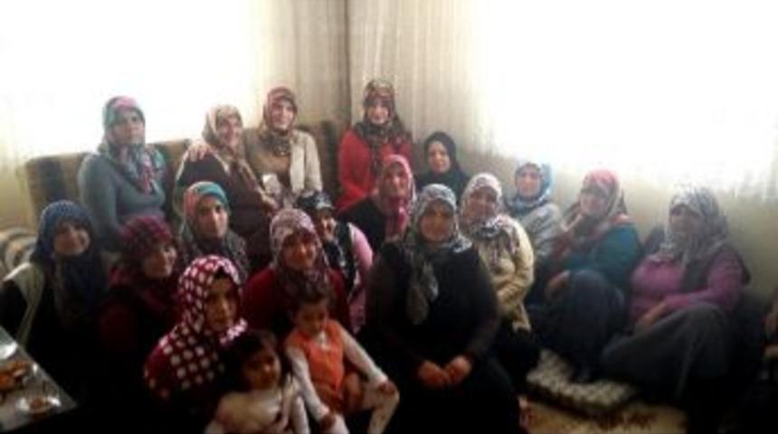 Ak Parti Kadın Kollarının Se&ccedil;im &Ccedil;alışmaları