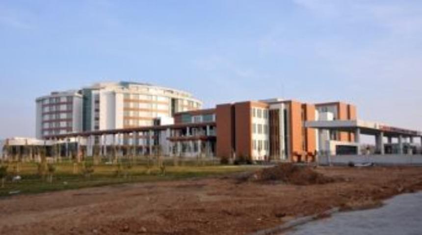 Yeni Devlet Hastanesi&rsquo;nde Yerleşme İşlemleri S&uuml;r&uuml;yor