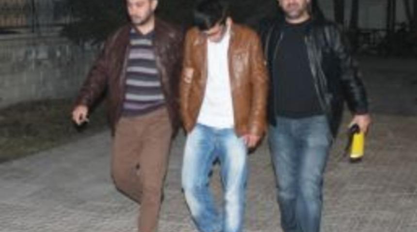 Askerken Hava Değişimine Geldi, Hırsızlıktan Yakalandı