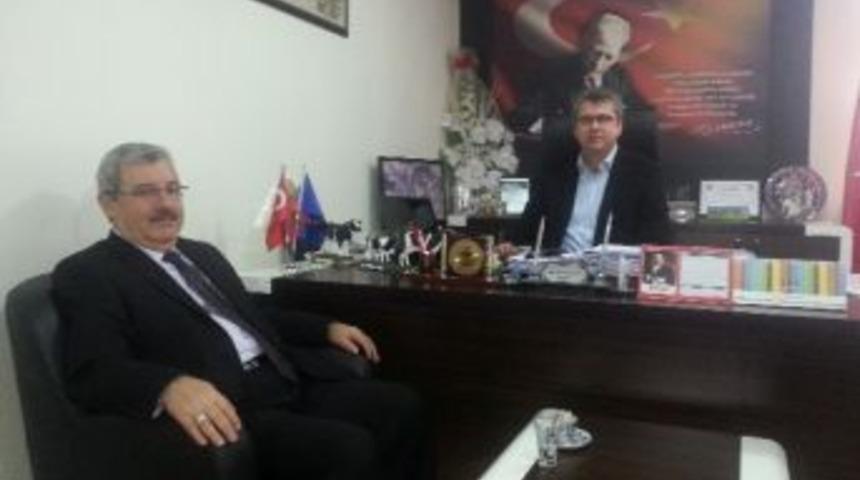 Kırklareli İl &Ouml;zel İdaresi Genel Sekreteri Eser&rsquo;den Kdsyb Başkanı Dermenci&rsquo;ye Ziyaret