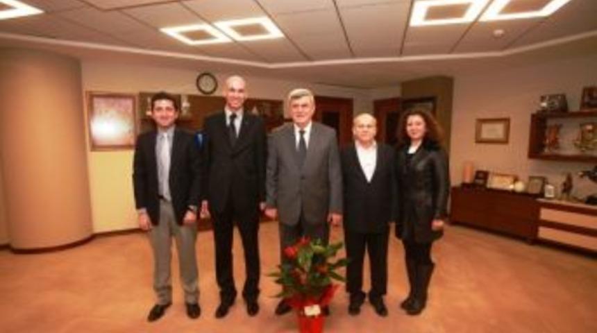 Mimarlardan Başkan Karaosmanoğlu&rsquo;na Ziyaret