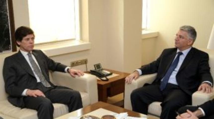 Portekizli B&uuml;y&uuml;kel&ccedil;iden Kocaeli&rsquo;ye &Ouml;vg&uuml;