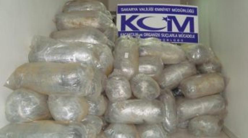 Sakarya&rsquo;da 710 Kilo Esrar Ele Ge&ccedil;irildi