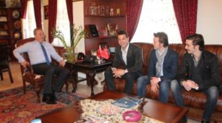 &Uuml;nver&rsquo;e Kapadokya Meslek Y&uuml;ksek Okulu &Ouml;ğrenci Konseyi Y&ouml;neticilerinden Ziyaret