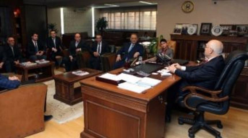 Eski Başkandan Yaşar&rsquo;a Destek