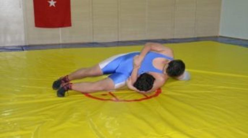 D&uuml;zceli G&uuml;reş&ccedil;iler Son Ana Kadar M&uuml;cadele Etti