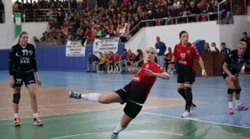 Ardeşen Gsk&rsquo;nın &Ccedil;eyrek Finaldeki Rakibi Belli Oldu