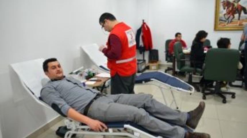 Tepebaşı Belediyesi'nden Kan Bağışına Destek