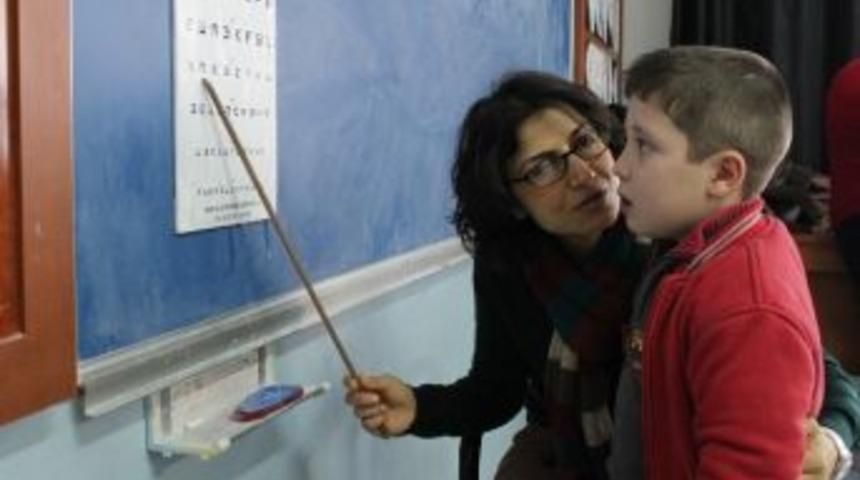 İlkokullardaki Sağlık Taramaları Devam Ediyor