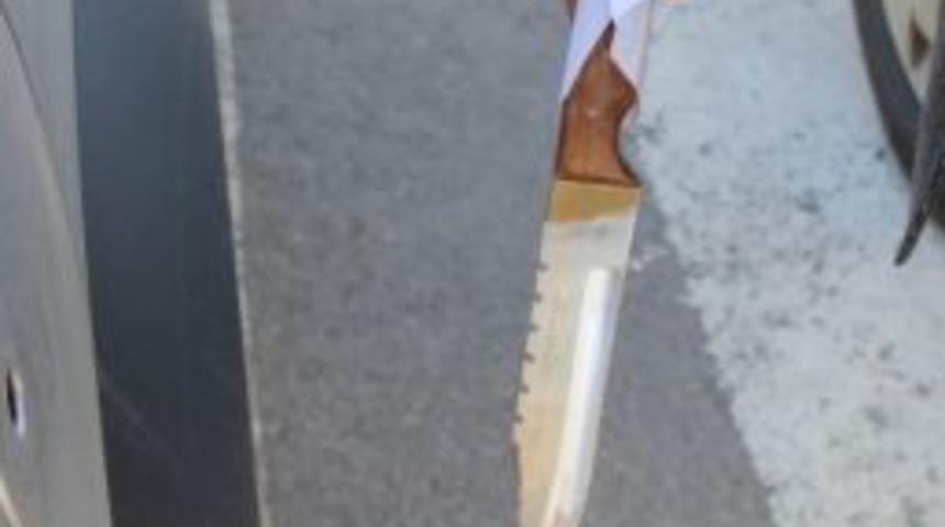 Hasta Yakını Hastane G&uuml;venlik G&ouml;revlisine Saldırdı: 3 Yaralı