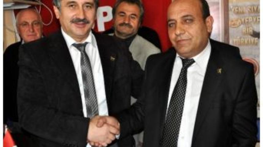 Demokrat Parti, B&uuml;y&uuml;kşehir Belediye Başkan Adayını A&ccedil;ıkladı