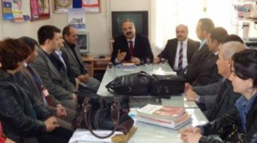 Burhaniye&rsquo;de Yeni M&uuml;d&uuml;r Okul Ziyaretlerinde