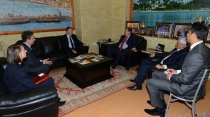 Fransa B&uuml;y&uuml;kel&ccedil;isi Bili'den Başkan &Ouml;zcan'a Ziyaret