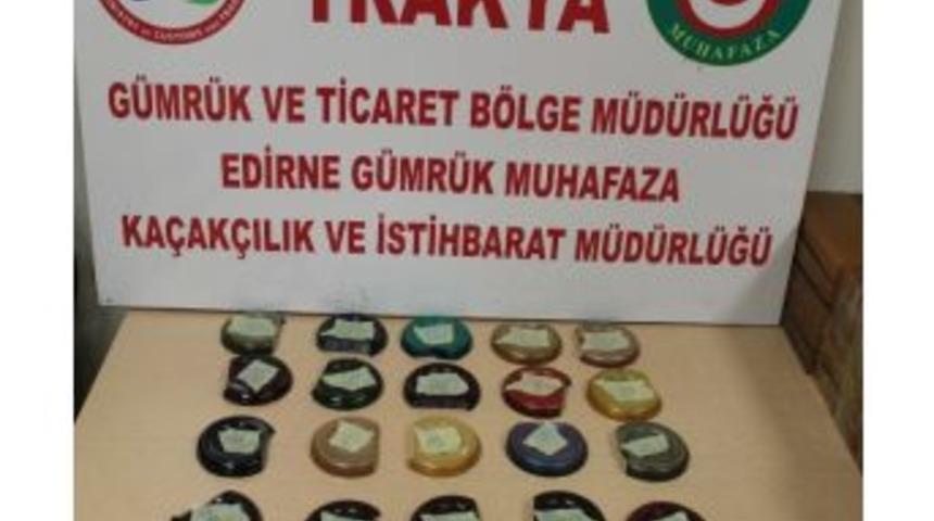 Kapıkule'de Tespih Yapımında Kullanılan Malzeme Ele Ge&ccedil;irildi