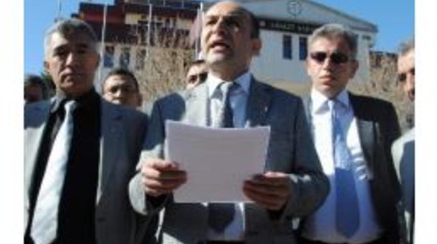 T&uuml;rkiye Kamu-sen Afyonkarahisar İl Temsilcisi Şenol&rsquo;dan Su&ccedil; Duyurusu