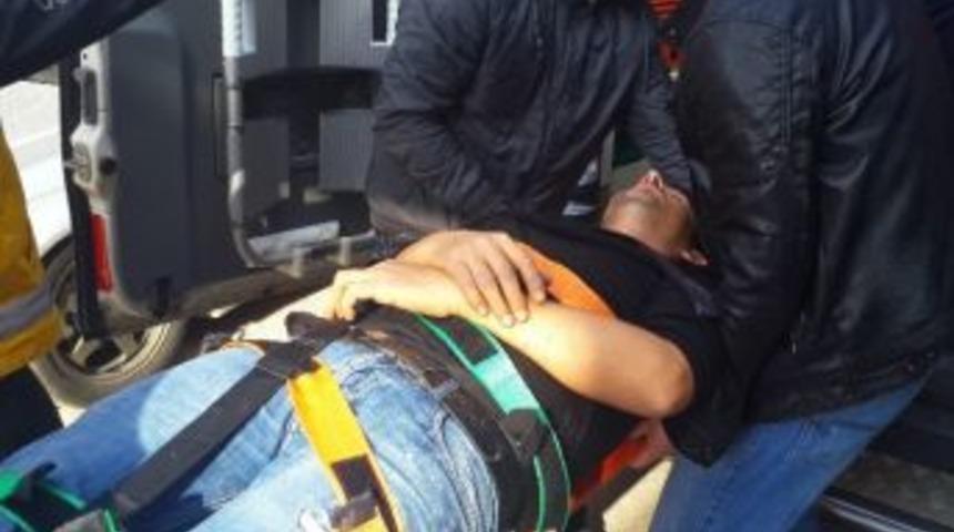 Elektrik Akımına Kapılan Gen&ccedil; Hastanelik Oldu