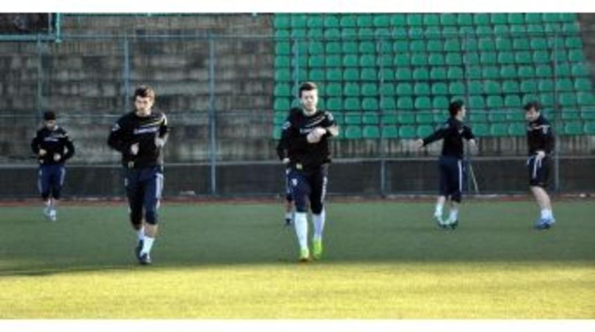 Kozlu Belediyespor, B&uuml;y&uuml;k&ccedil;ekmece Belediyespor Ma&ccedil;ı Hazırlıklarını S&uuml;rd&uuml;r&uuml;yor