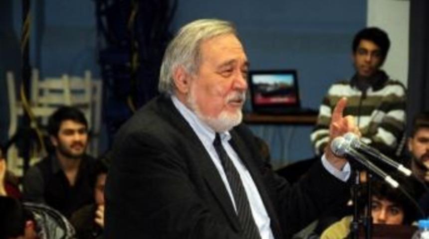 Tarih Sohbetinde İlber Ortaylı İzdihamı