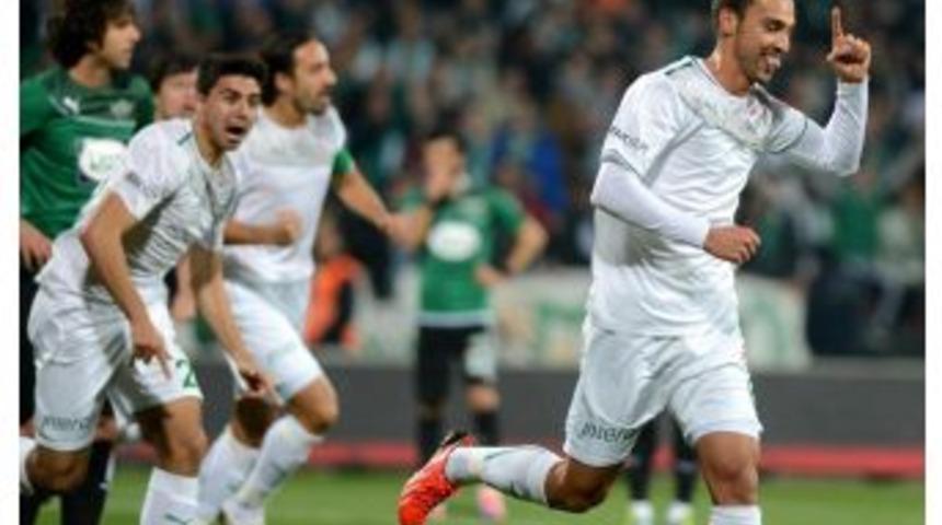 Ma&ccedil;ın Ardından