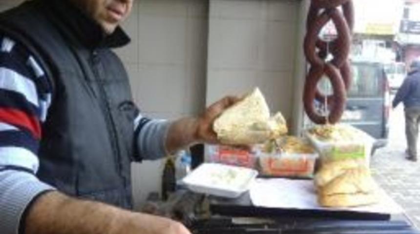 Hem Kasap Hem K&ouml;fteci